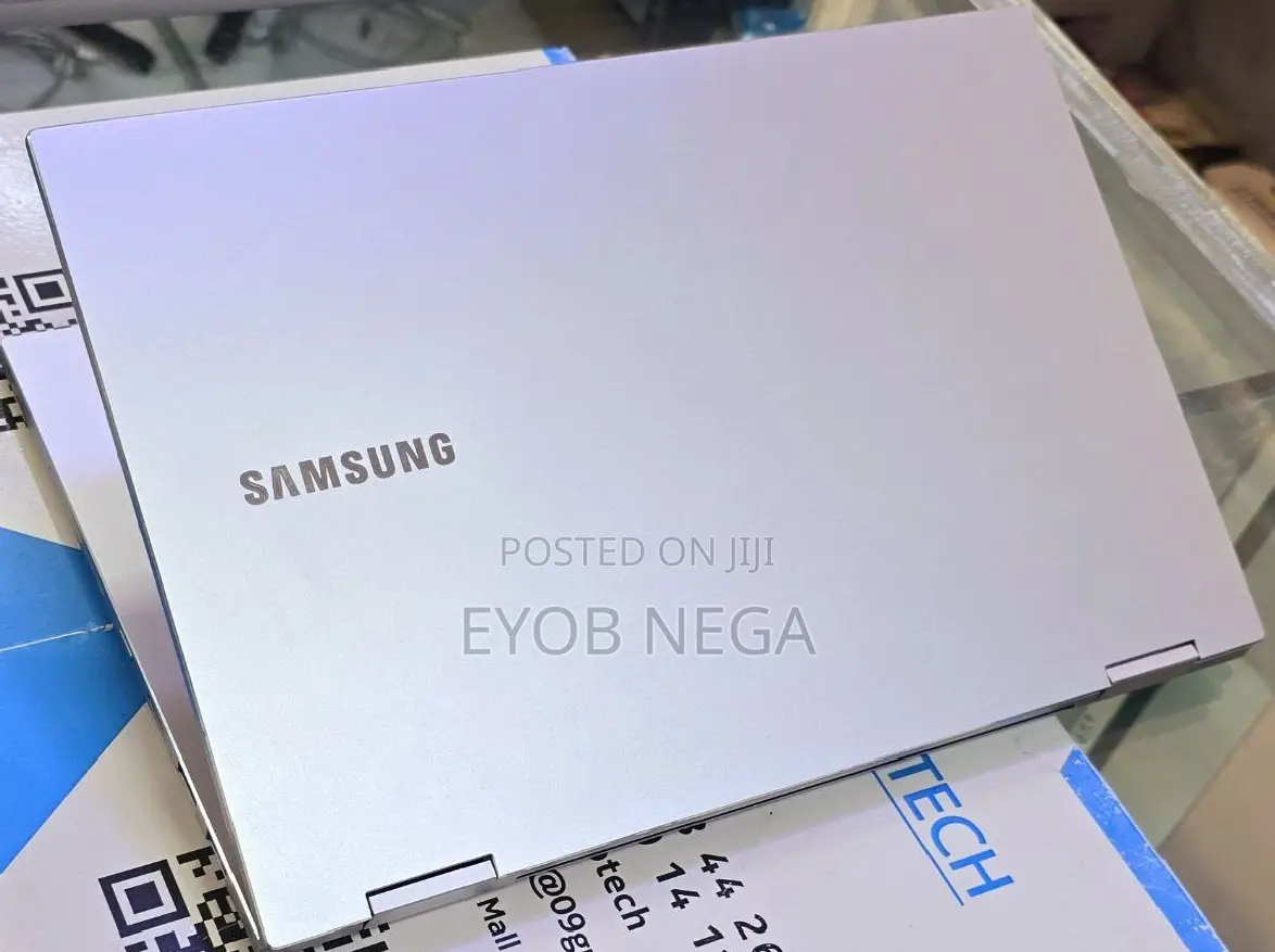 New Laptop Samsung NP-X360 8GB Intel Core I5 SSD 512GB