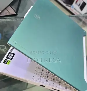 New Laptop Asus TUF Gaming A15 16GB AMD Ryzen 7 SSD 1T