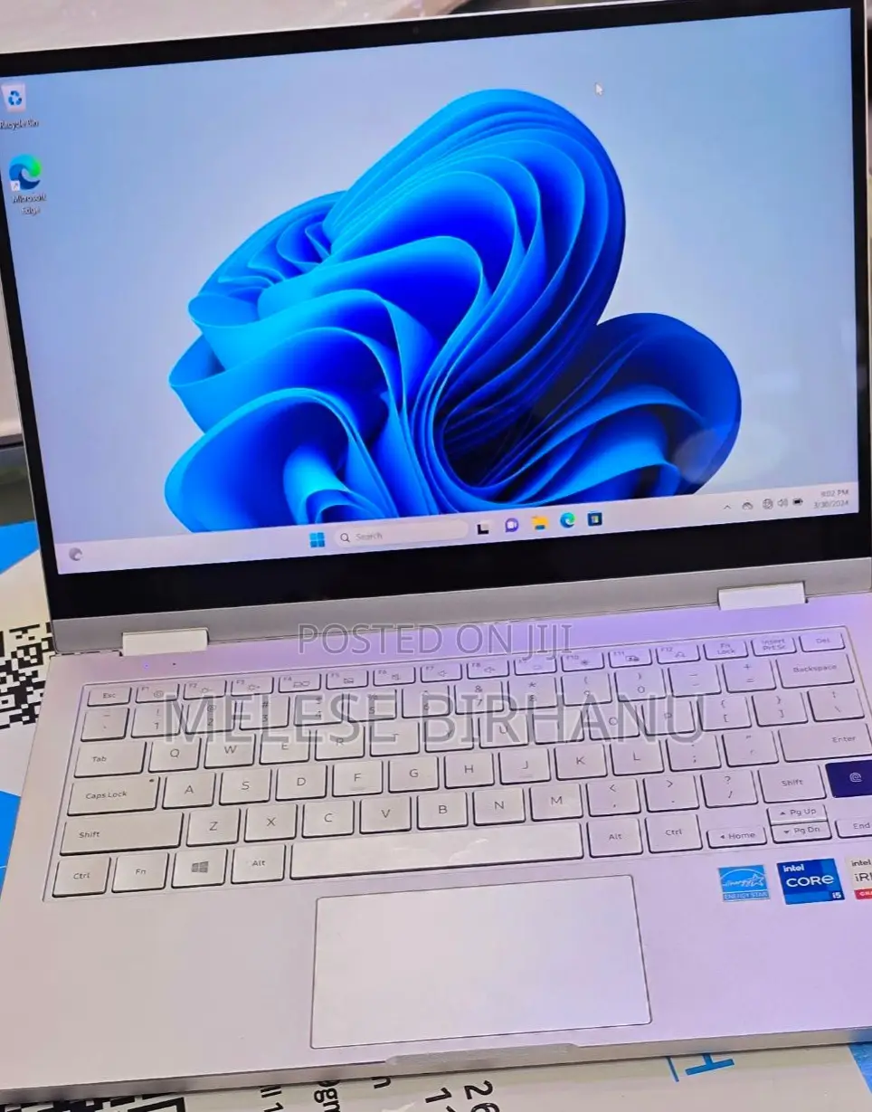 New Laptop Samsung 8GB Intel Core I5 SSD 512GB