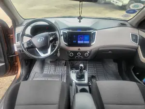 Hyundai Creta 2018 Brown