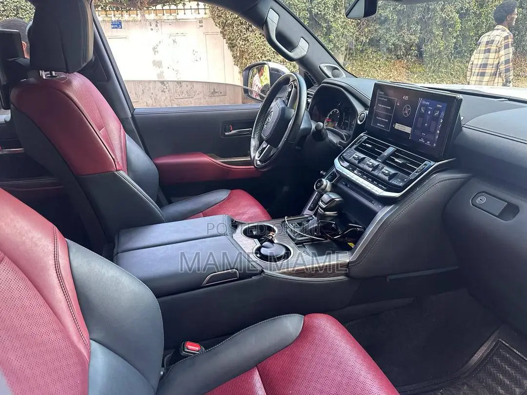 New Toyota Land Cruiser 2022 White