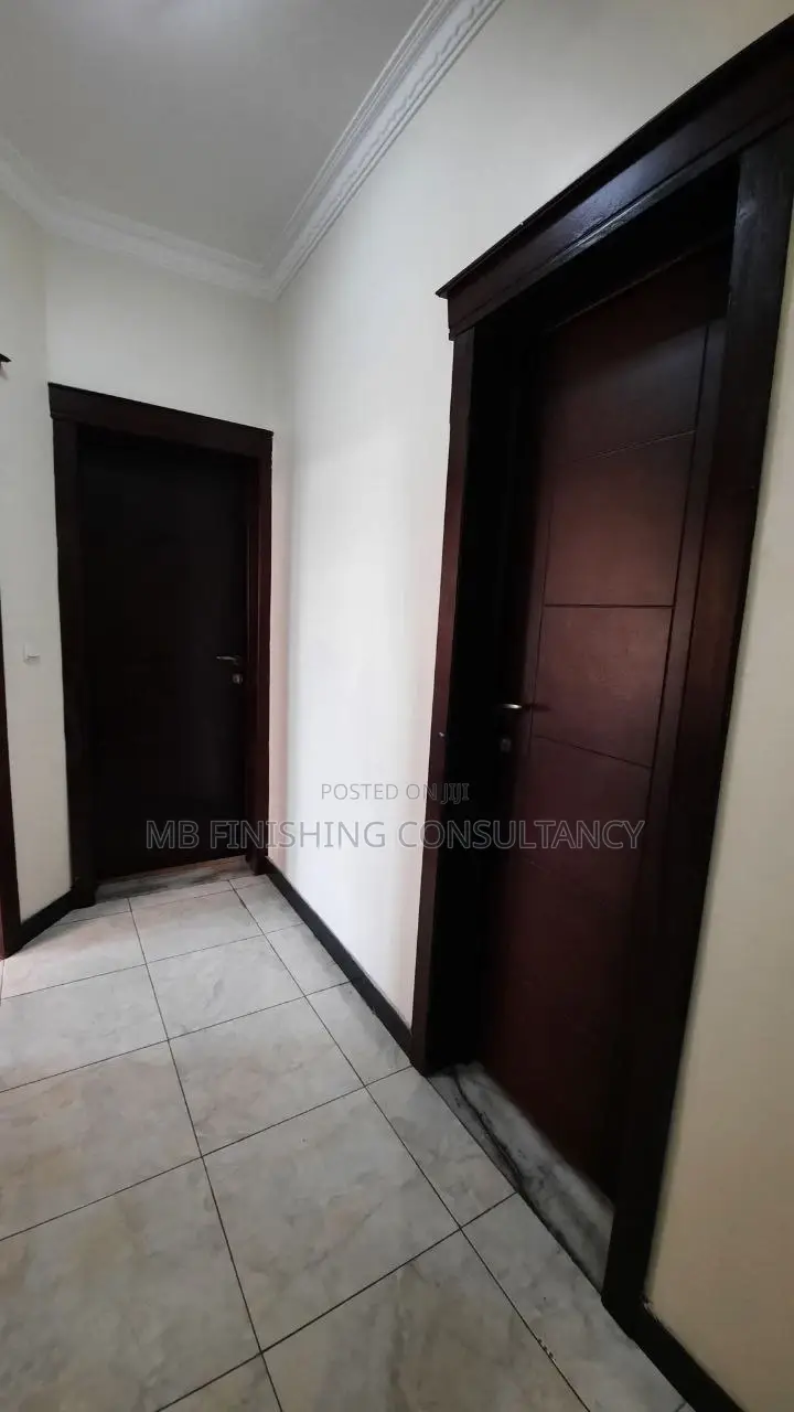 አስተማማኝ፤ውብ እና ጠንካራ የውስጥ በሮች