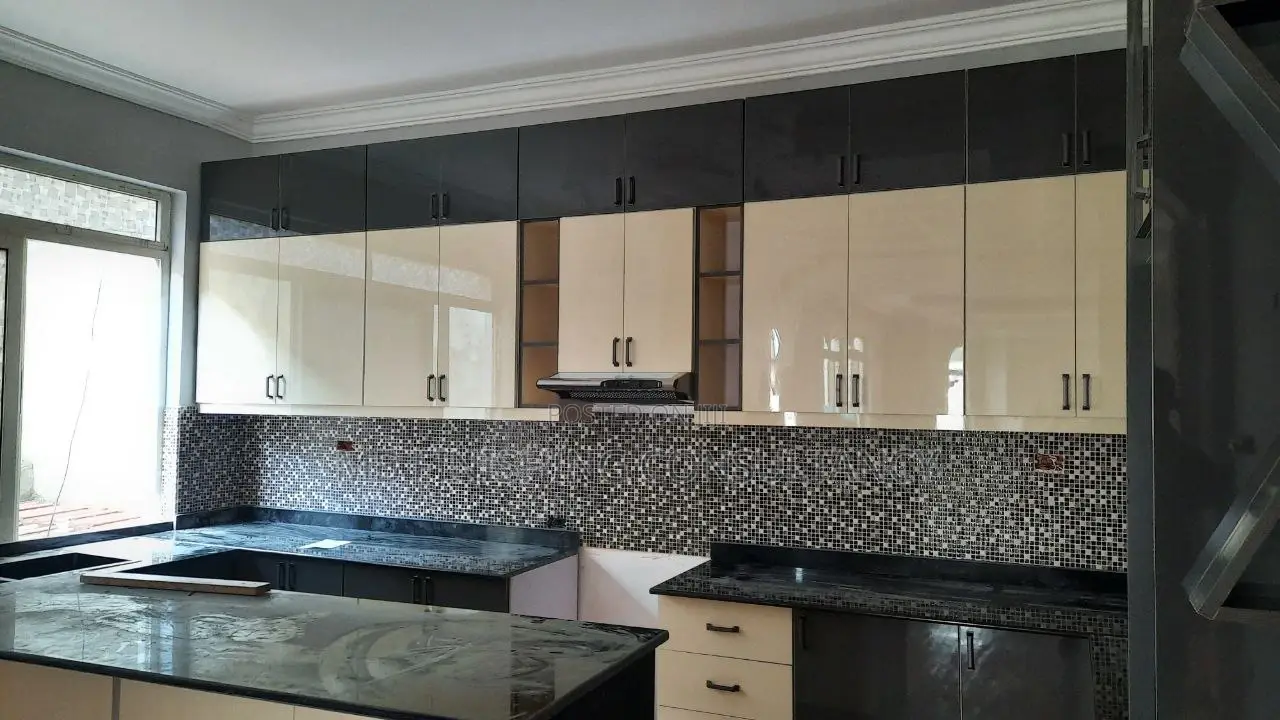 Aesthetic and Durable Kitchen Cabinets Per Square Meter.