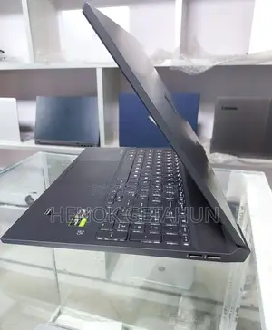 New Laptop HP Victus 16 8GB AMD Ryzen 7 SSD 1T