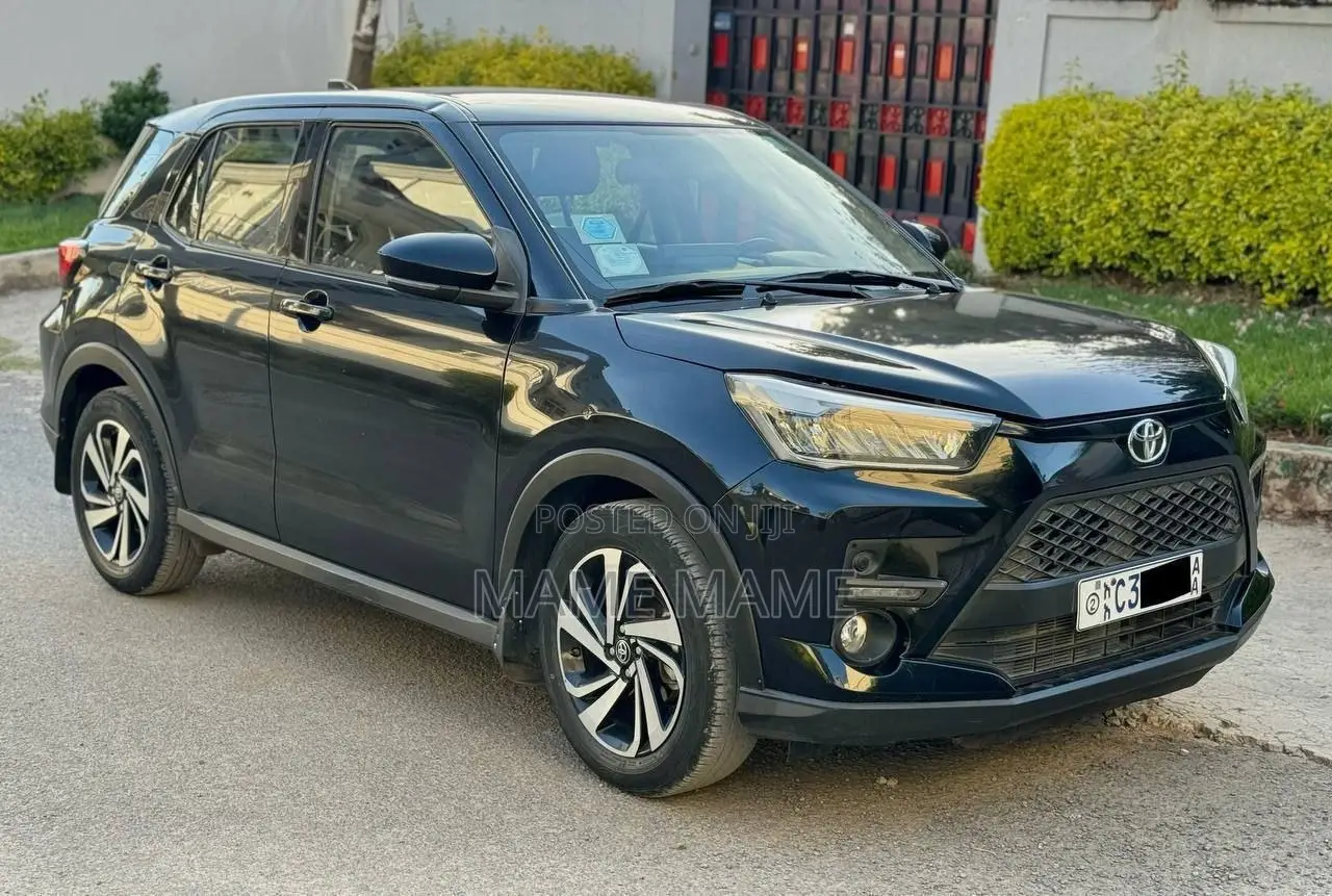 New Toyota Raize 2022 Blue