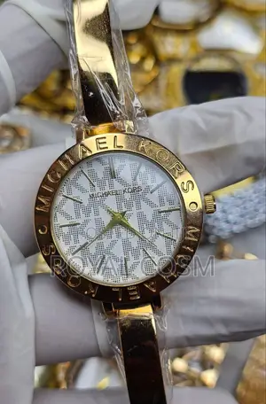 Photo - Michel Kors Watches