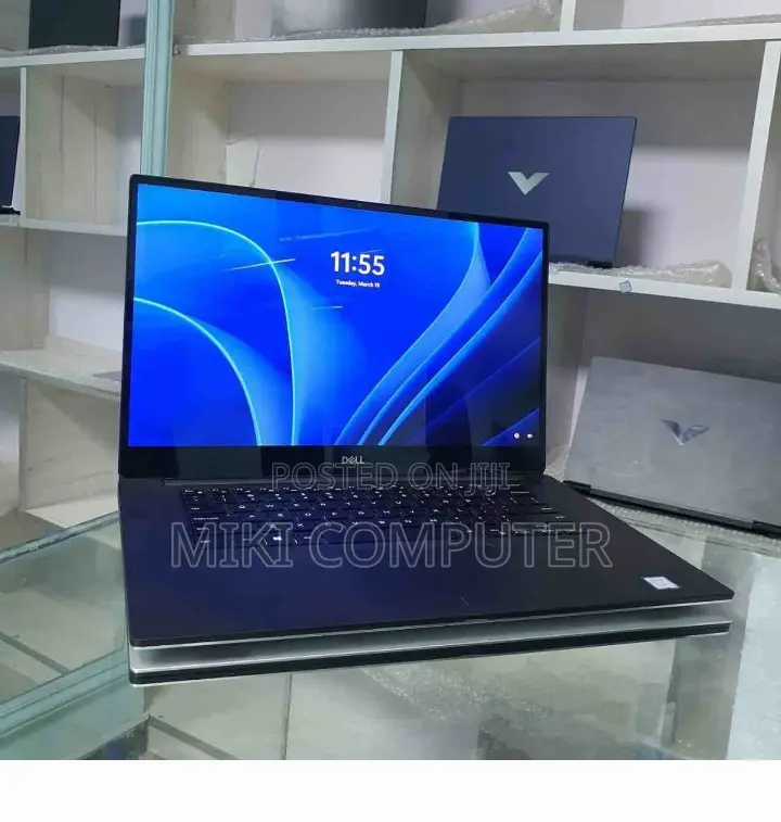 New Laptop Dell XPS 15 16GB Intel Core I7 SSD 512GB