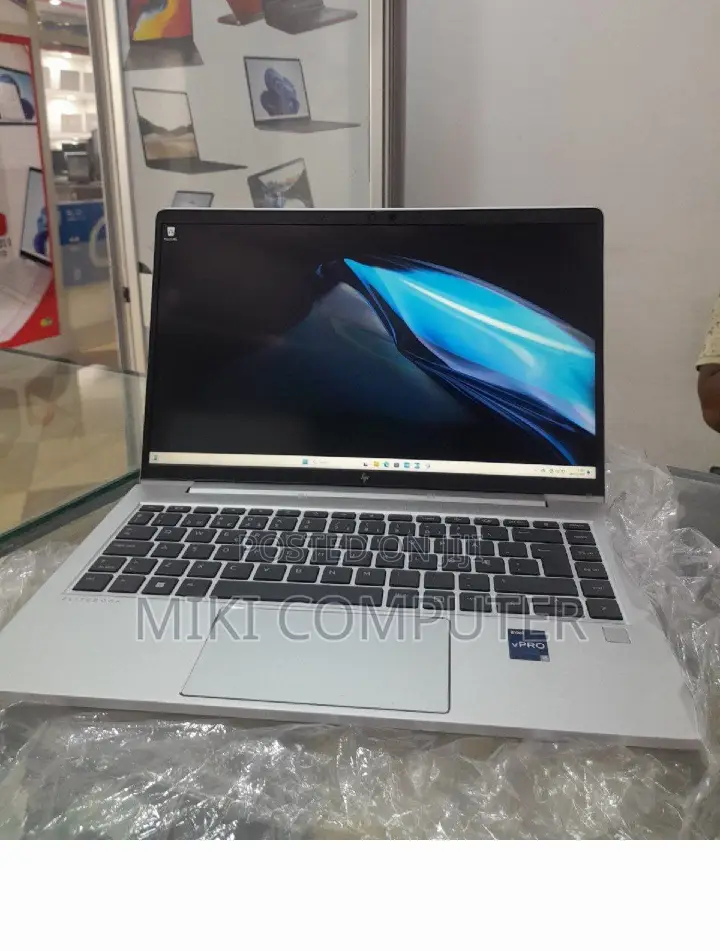 New Laptop HP EliteBook 840 16GB Intel Core I5 SSD 512GB
