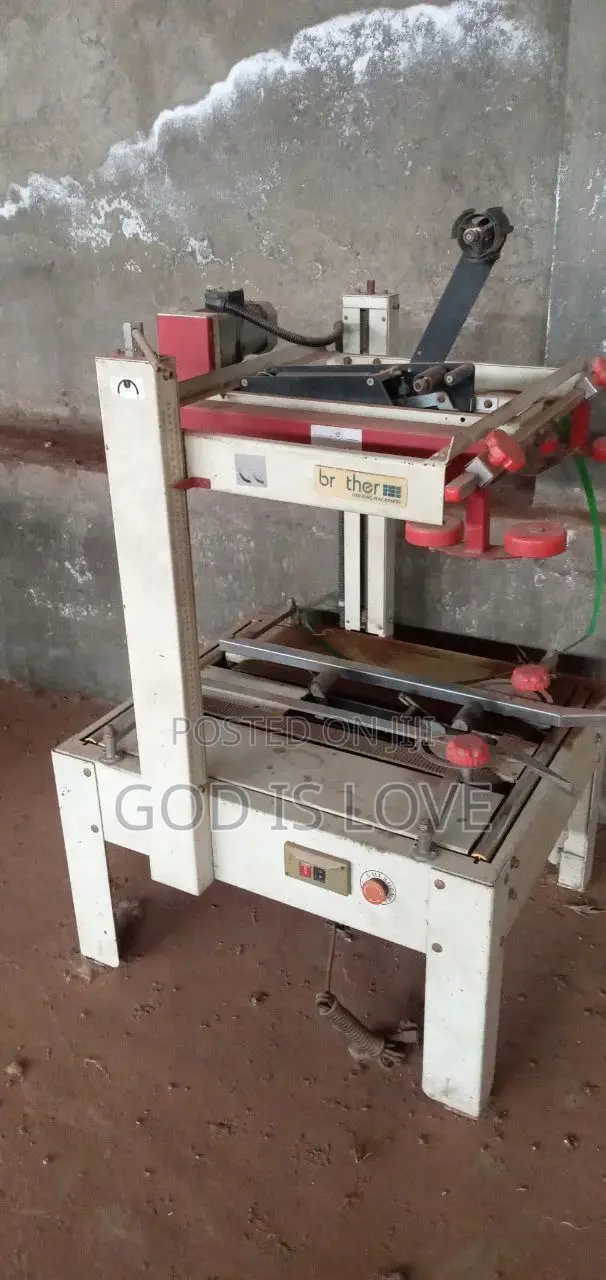 የሚሸጥ ካርቶን ማሸጊያ ማሽን Brand Brother