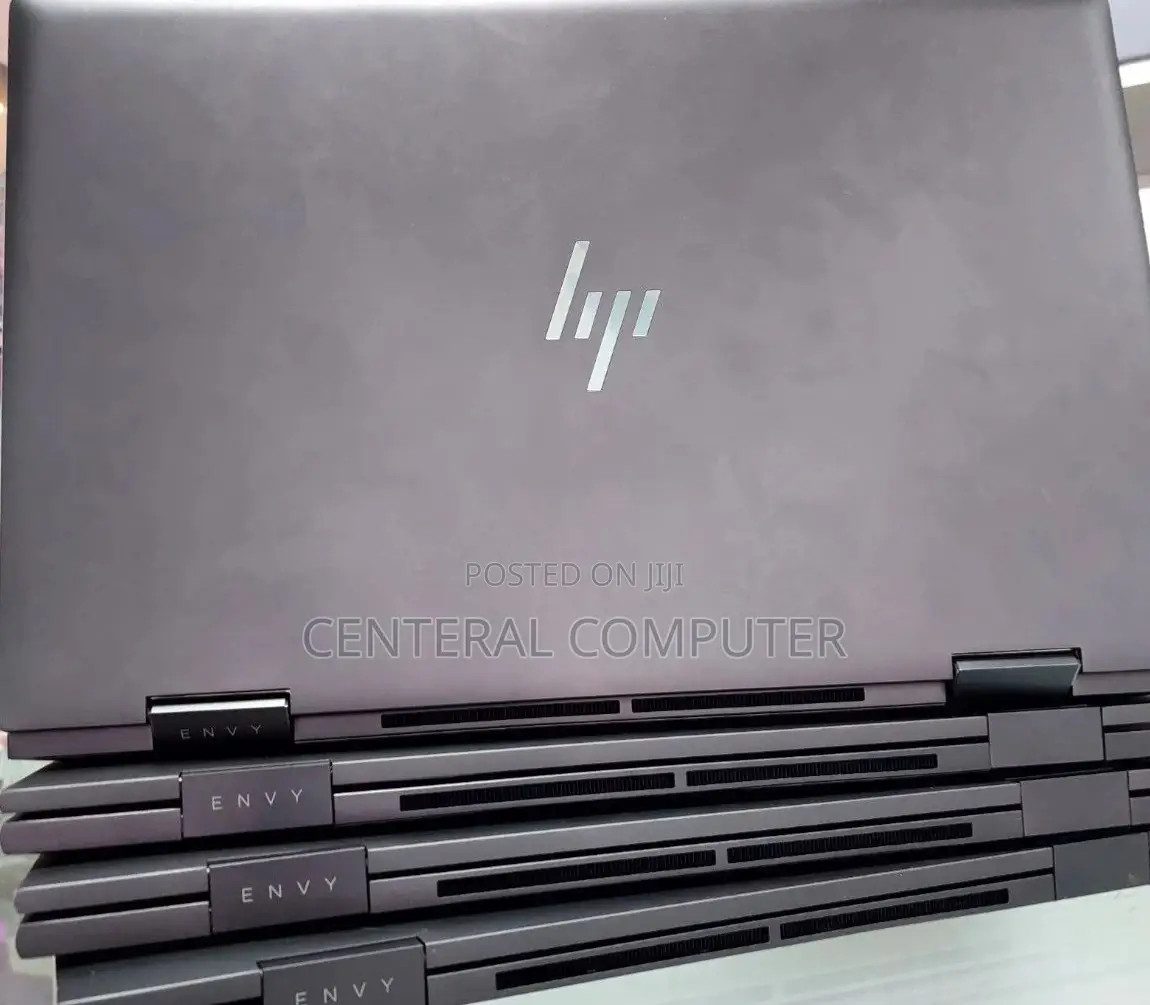 New Laptop HP Spectre X360 18GB AMD Ryzen 5 SSD 512GB