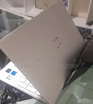 New Laptop HP 240 G6 16GB Intel Core I7 SSD 512GB