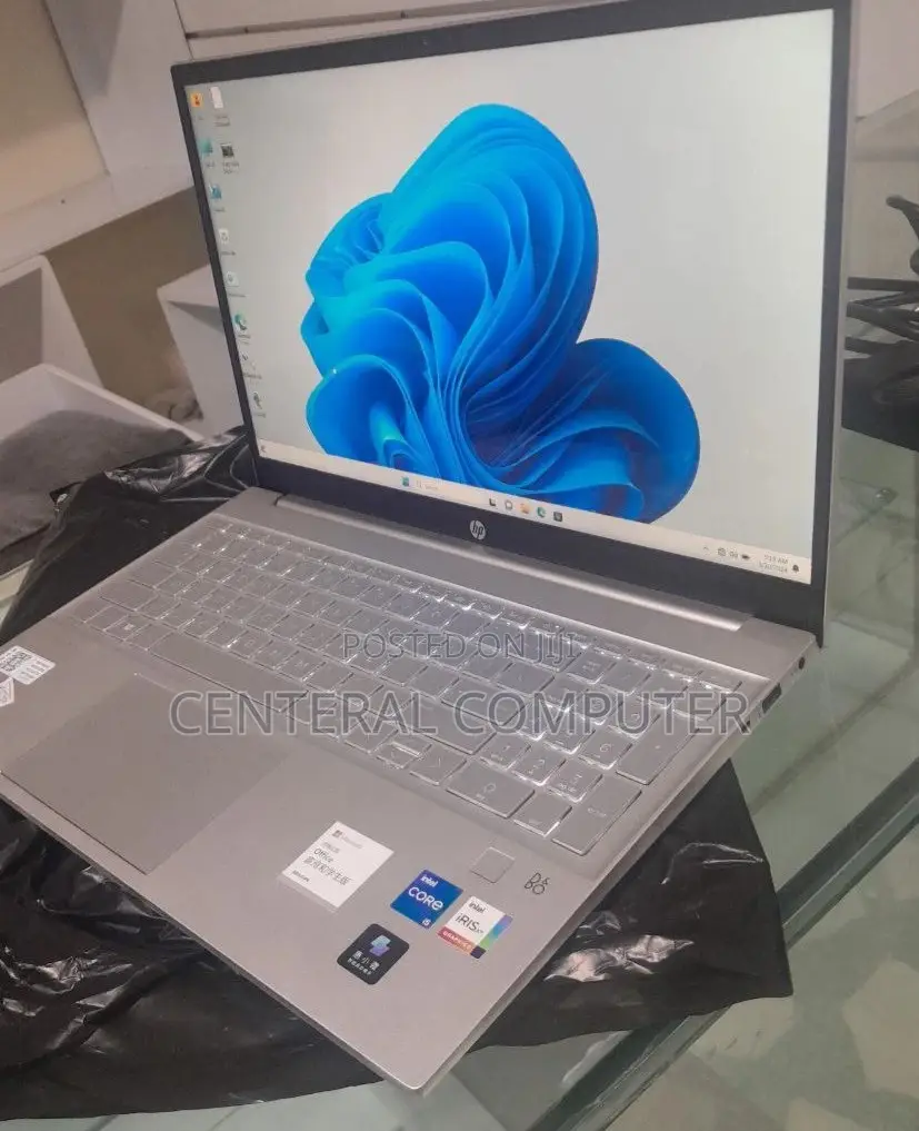 New Laptop HP 240 G6 16GB Intel Core I7 SSD 512GB