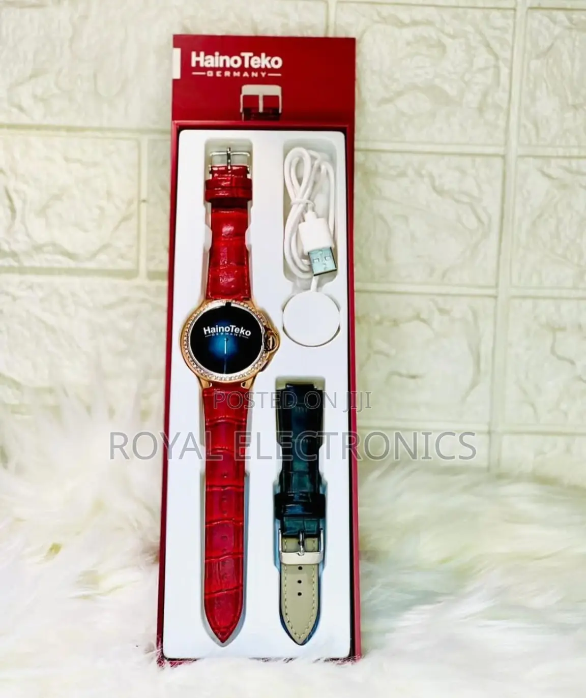 Hainoteko Germany Smart Watch for Women