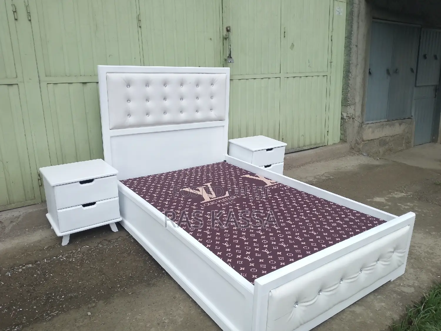 1,20 ውብ አልጋ