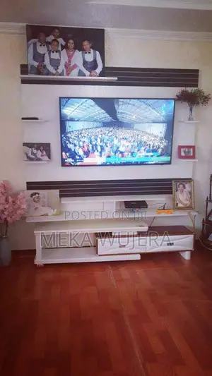 Photo - ውብ እናማራኪ ቲቪ ስታንድ