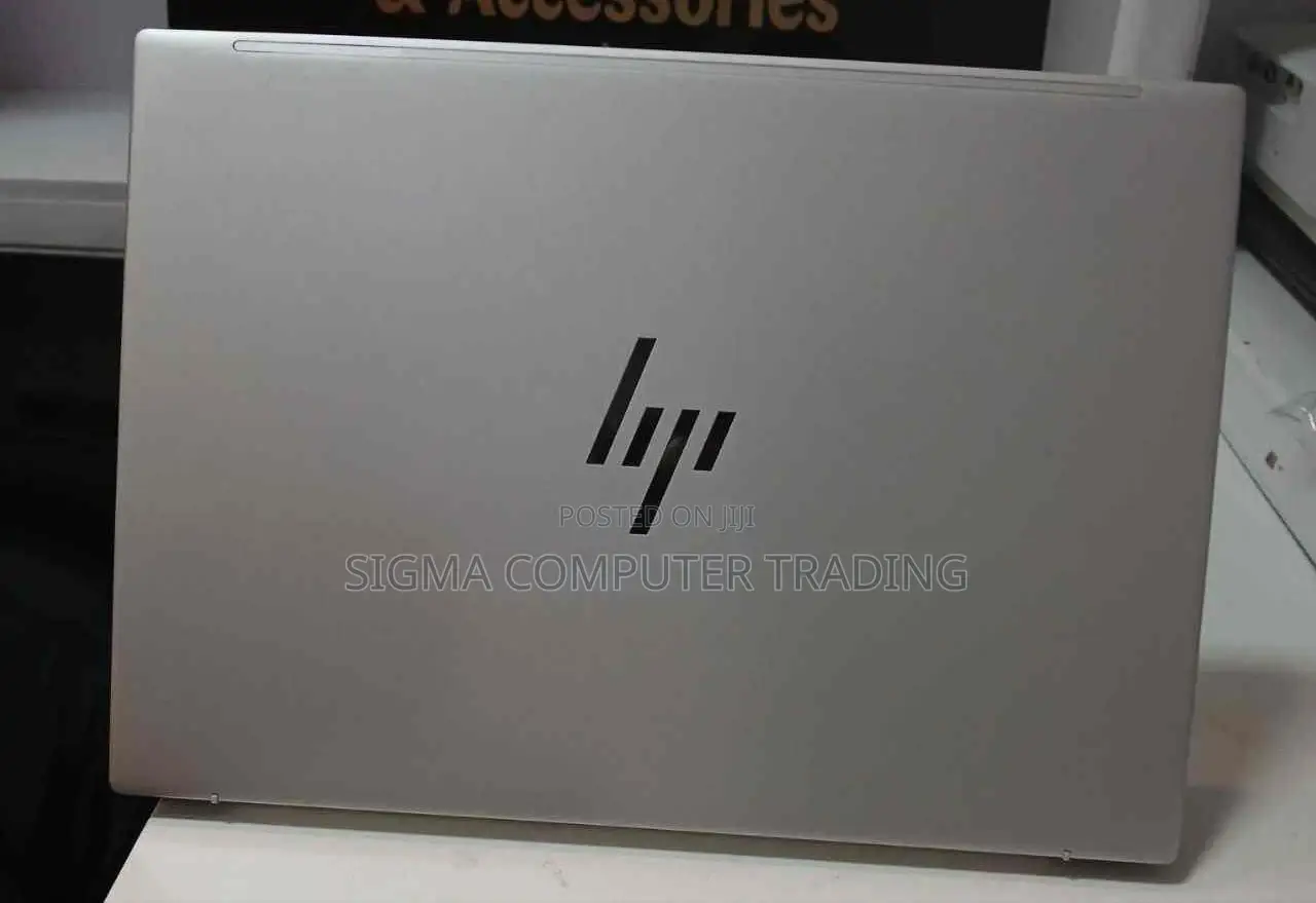 New Laptop HP Pavilion 13 16GB AMD Ryzen 7 SSD 512GB