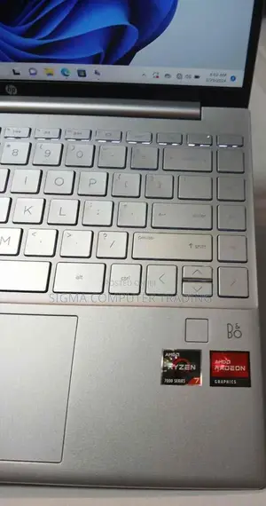 New Laptop HP Pavilion 13 16GB AMD Ryzen 7 SSD 512GB