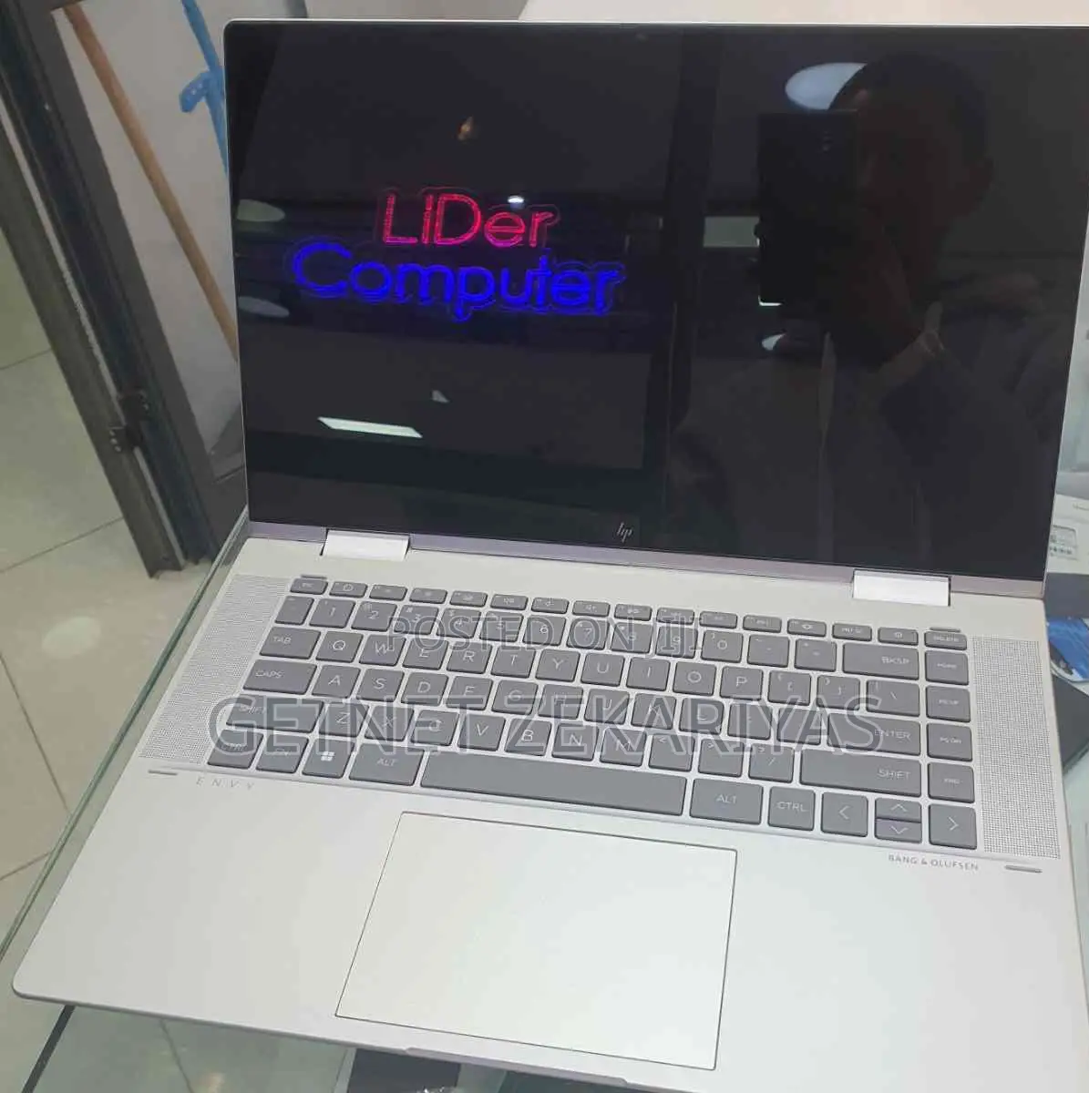 New Laptop HP Envy X360 16GB Intel Core I7 SSD 512GB