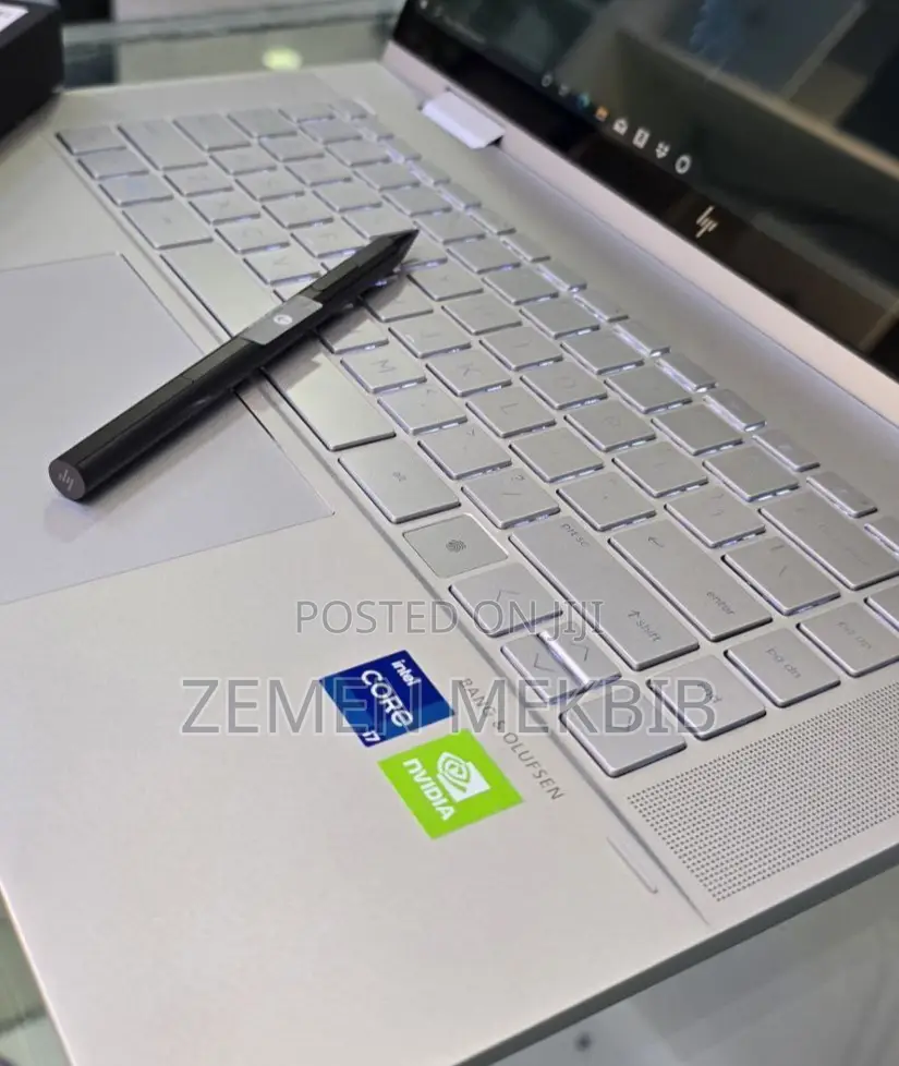 New Laptop HP Envy X360 16GB Intel Core I7 SSD 512GB