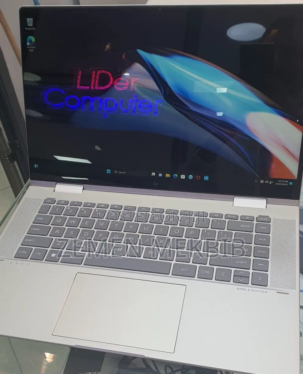 New Laptop HP Envy X360 16GB Intel Core I7 SSD 512GB