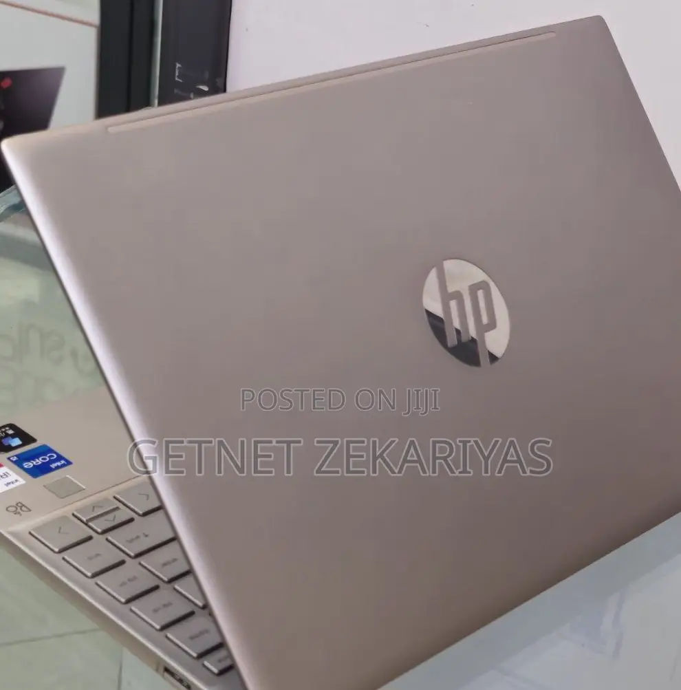 New Laptop HP Pavilion 13 16GB Intel Core I5 SSD 512GB