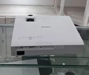 Photo - Sony Projector VPL-DX100