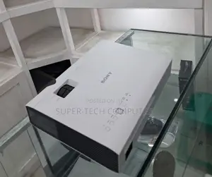 Sony Projector VPL-DX100