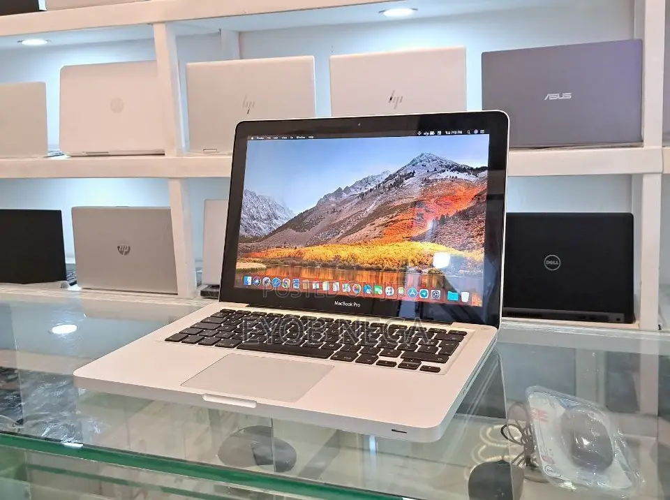 New Laptop Apple MacBook Pro 2011 4GB Intel Core I5 HDD 320GB