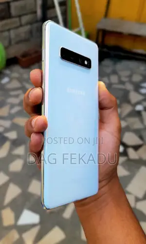 Samsung Galaxy S10 Plus 128 GB Silver