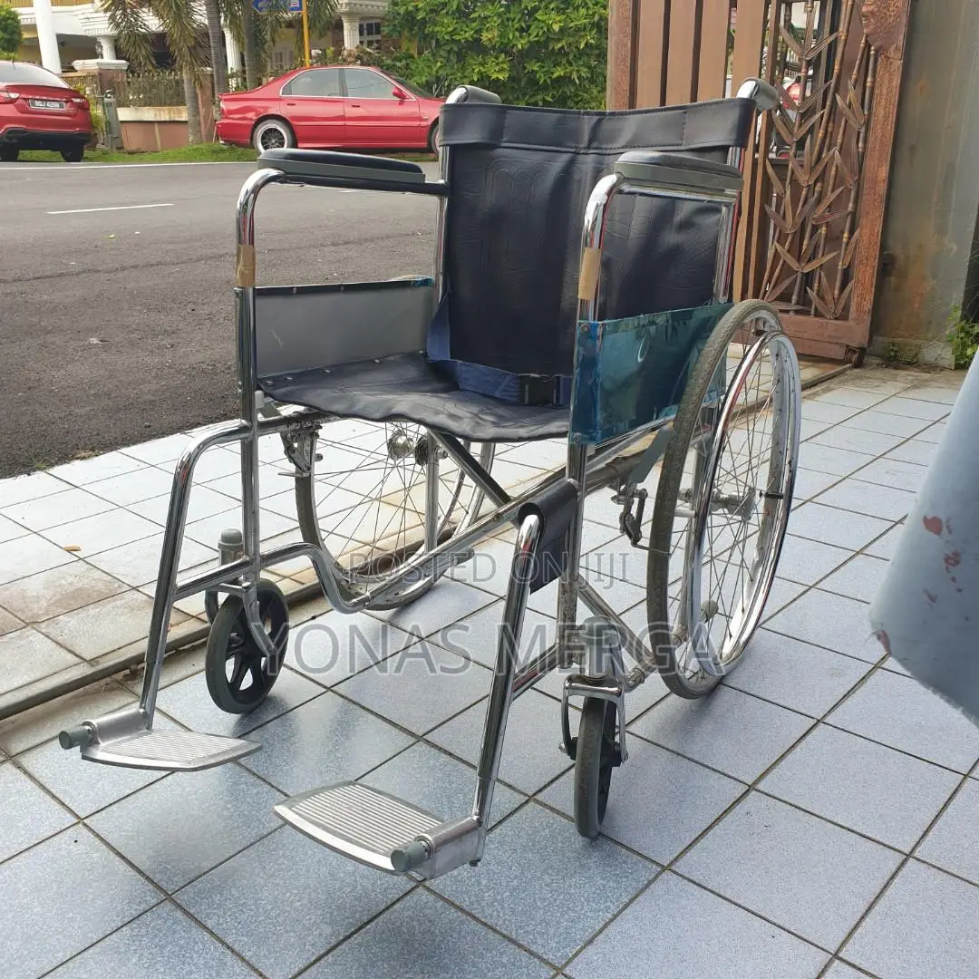 Aluminum Wheelchair/ታጣፊ_እናተዘርጊ Wheelchair/ረዳት_ማይሻ Wheelchair