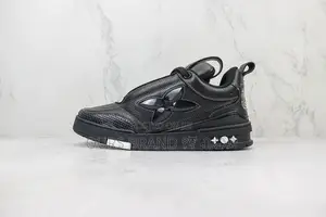 Photo - High Master Quality Louis Vuitton Low Cut Sneakers Shoes