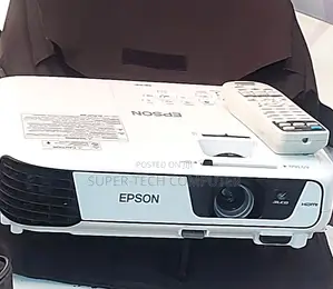 Photo - Epson EB-X31