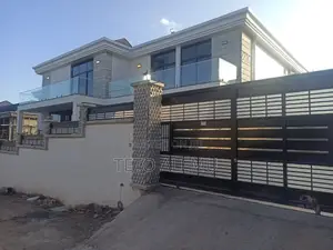 7bdrm House in የሚሸጥ ቤት ፌጋ, Bole for sale