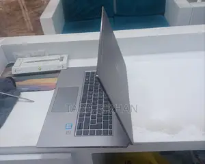 New Laptop HP ZBook Studio 16GB Intel Core I7 SSD 512GB