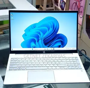 Photo - New Laptop HP Pavilion 15 16GB Intel Core I7 SSD 1T