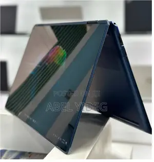 New Laptop HP Spectre X360 16GB Intel Core I7 SSD 512GB