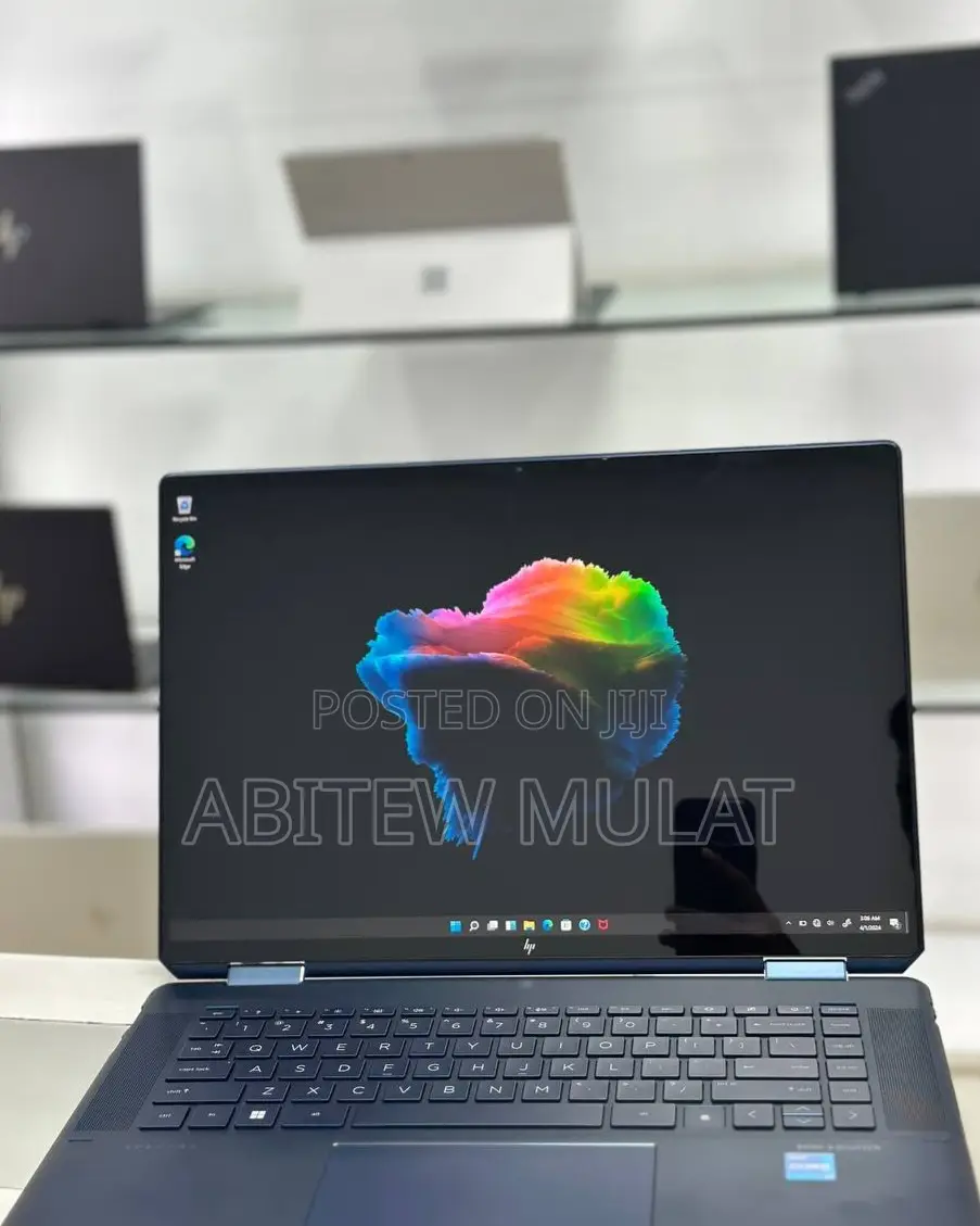 New Laptop HP Spectre X360 16GB Intel Core I7 SSD 512GB