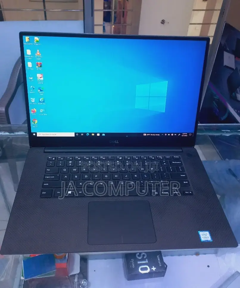 New Laptop Dell Precision 3550 32GB Intel Core I9 SSD 512GB