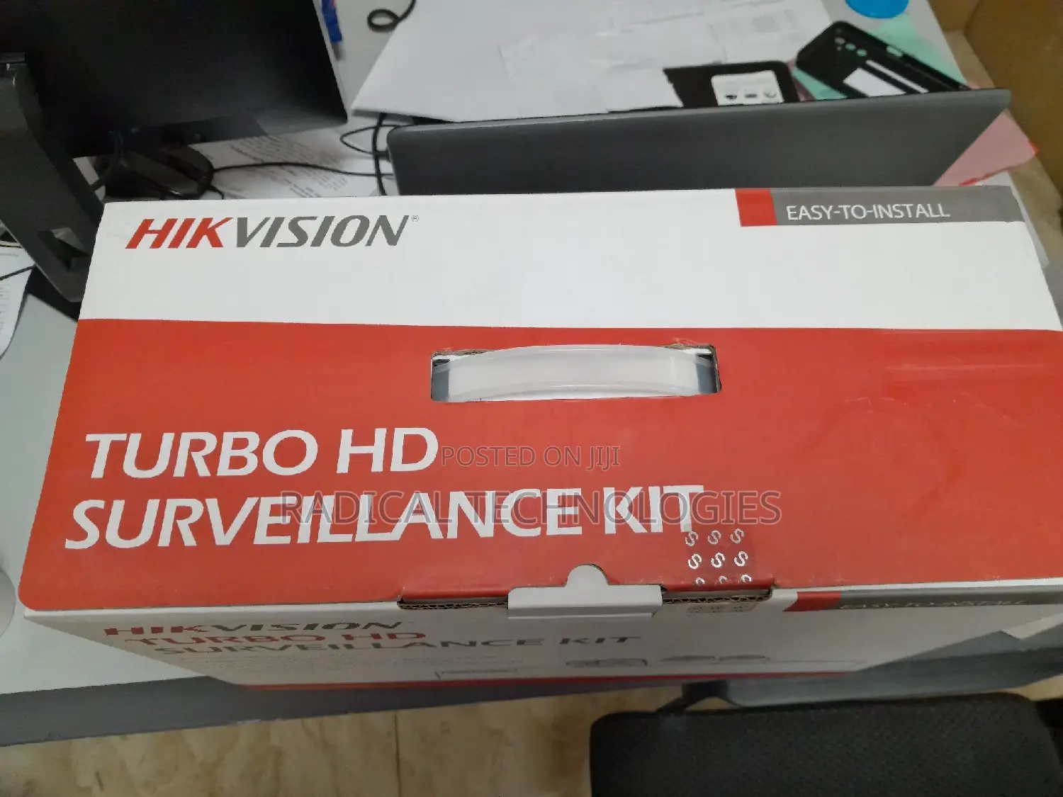 Hikvision Kit 4 Chanel Camera