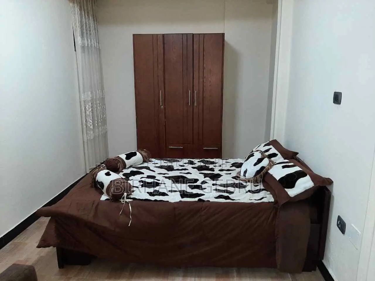 Rent Fernished Guestbouse