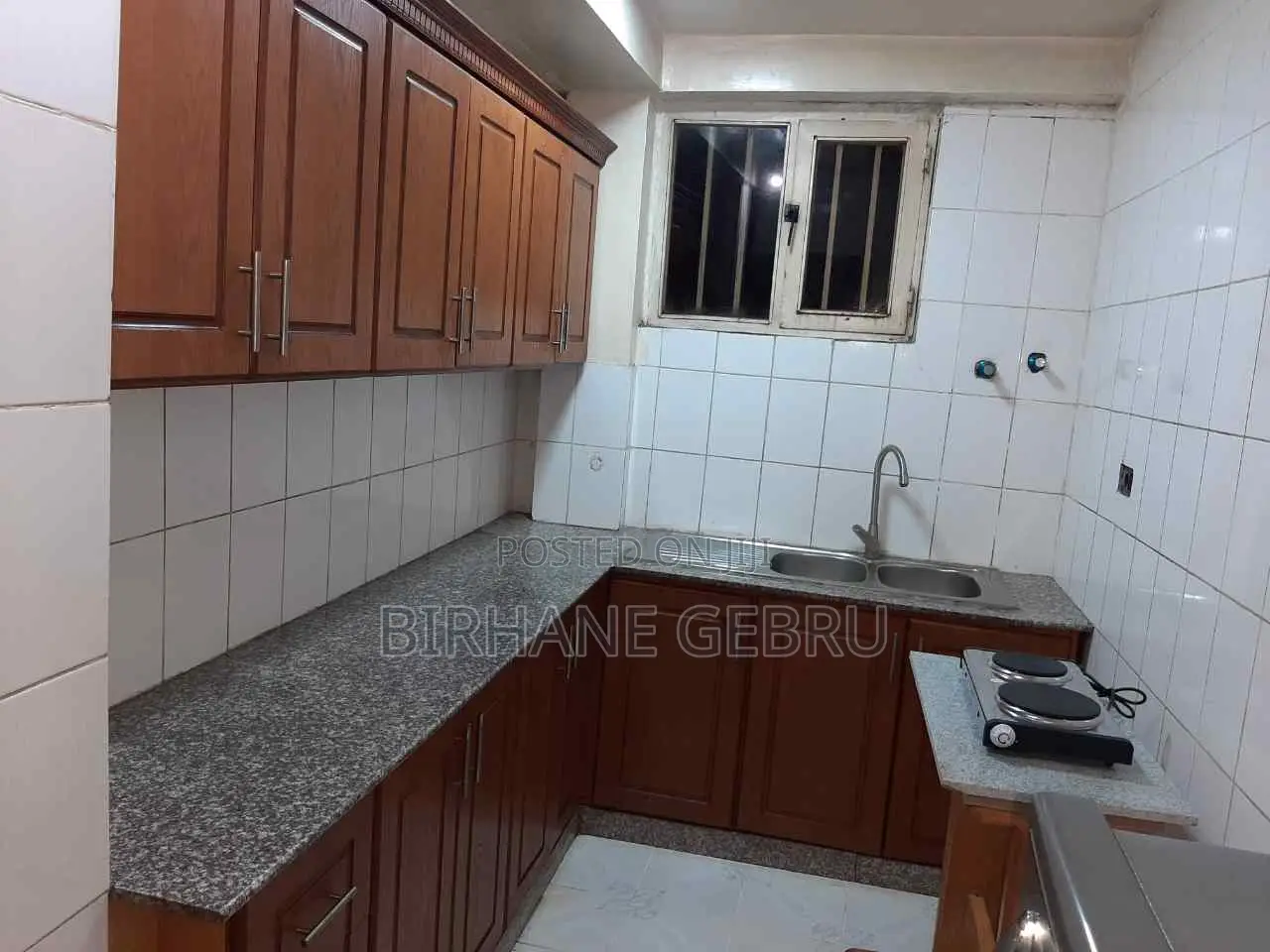 Rent Fernished Guestbouse