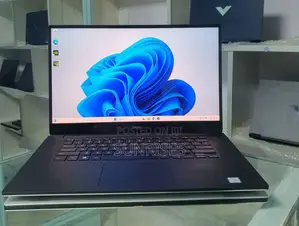 New Laptop Dell XPS 15 32GB Intel Core I9 SSD 512GB