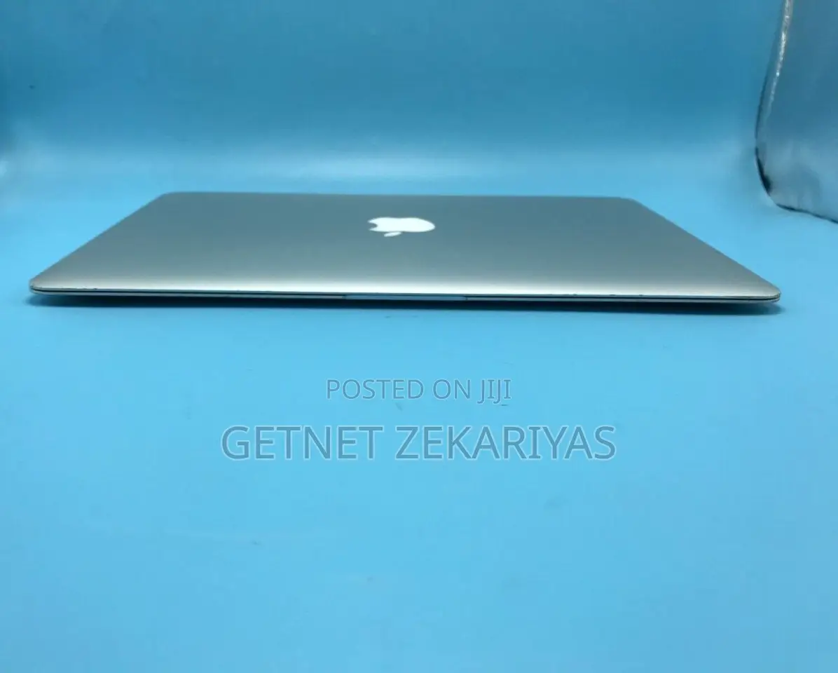 New Laptop Apple MacBook Air 2015 4GB Intel Core I5 SSD 128GB