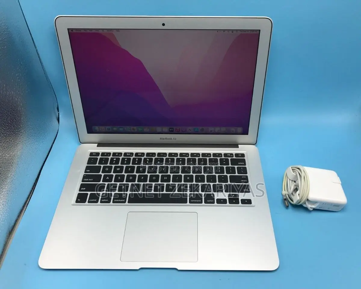 New Laptop Apple MacBook Air 2015 4GB Intel Core I5 SSD 128GB