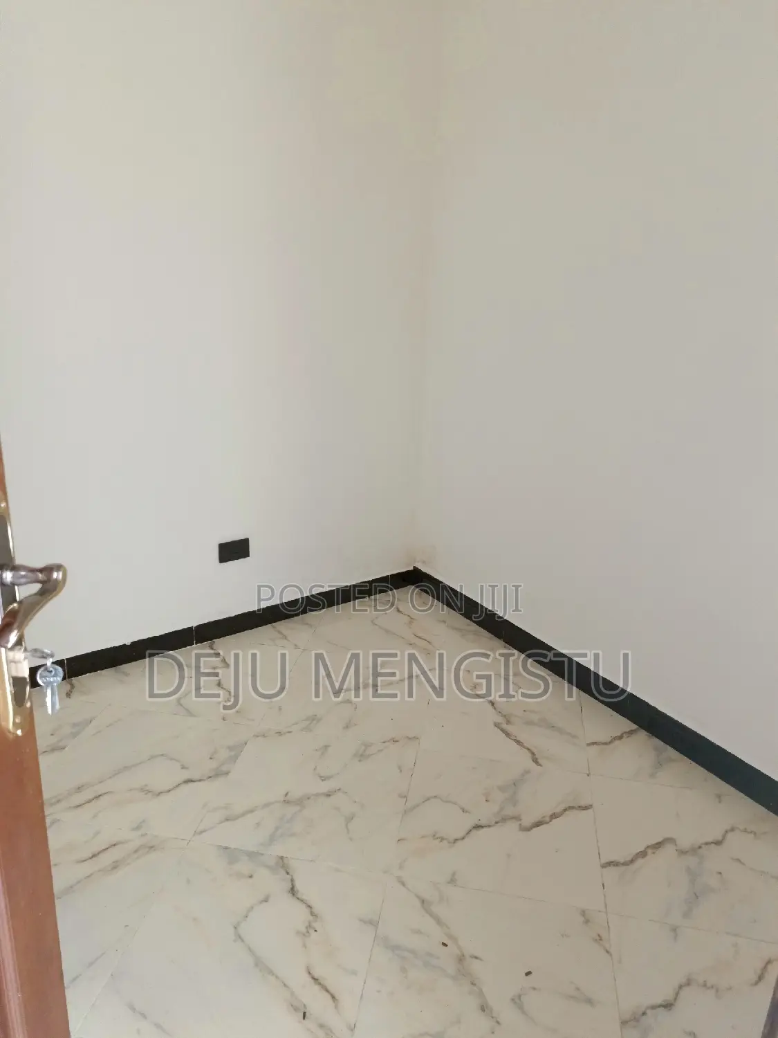 2bdrm Apartment in ፍየል ቤት, Bole for rent