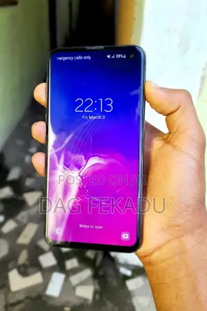 Samsung Galaxy S10e 128 GB Blue