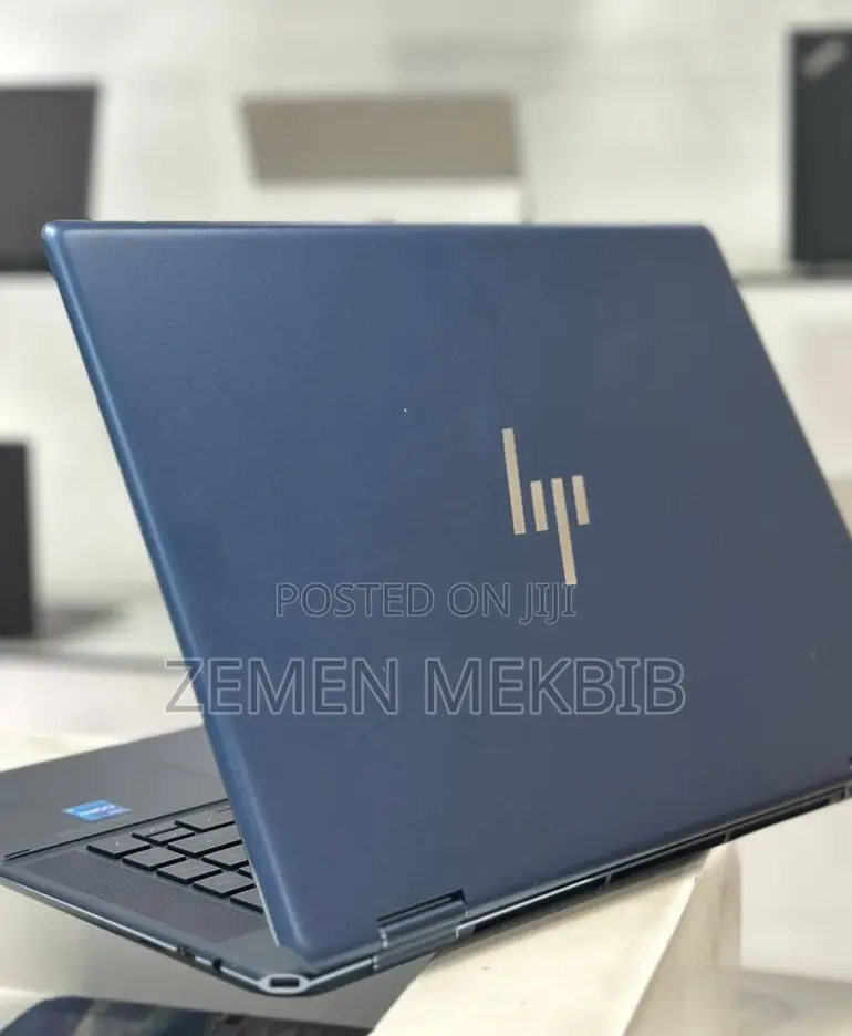 New Laptop HP Spectre X360 16GB Intel Core I7 SSD 512GB