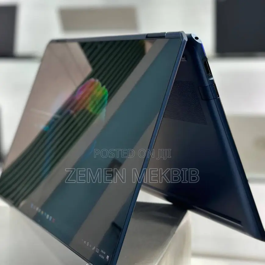 New Laptop HP Spectre X360 16GB Intel Core I7 SSD 512GB