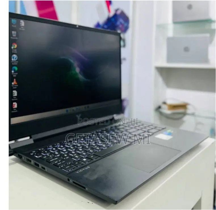 New Laptop HP Victus 15 16GB Intel Core I5 SSD 1T