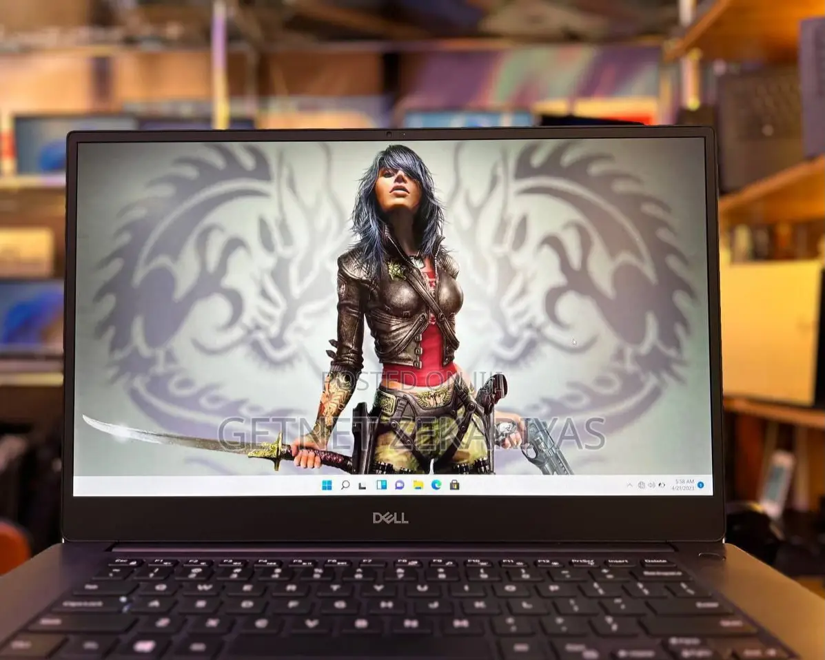 New Laptop Dell Precision 5520 16GB Intel Core I7 SSD 512GB